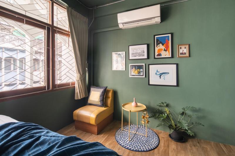 Better Moon Guesthouse Бангкок Экстерьер фото